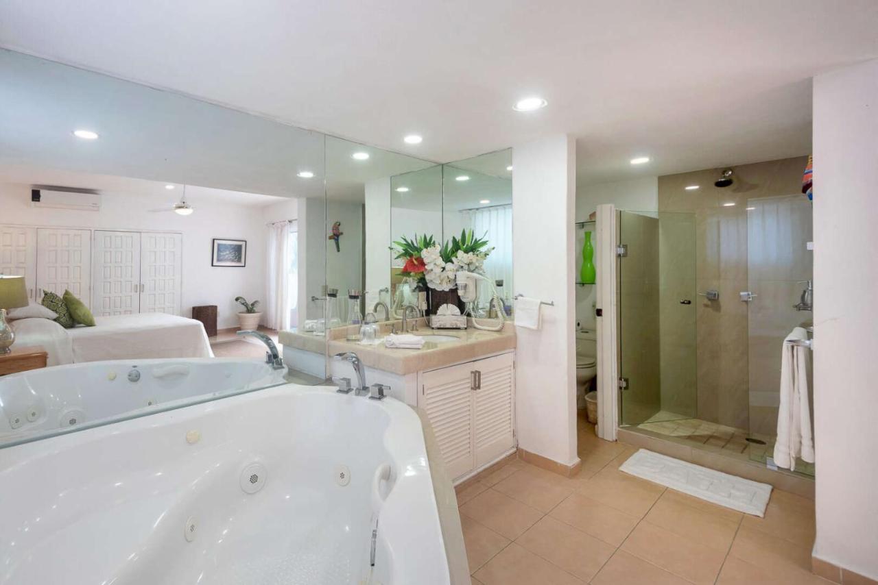 Beachfront Salinas House 푸에르토 발라타 외부 사진